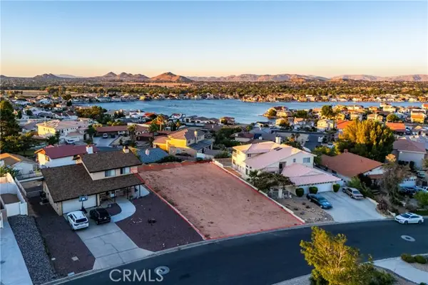 13727 Chinquapin, Victorville, CA 92395