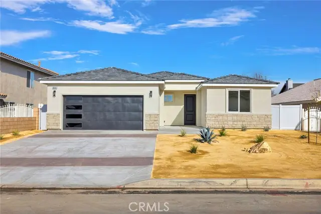 13525 Sea Gull Dr, Victorville, CA 92395 - #1