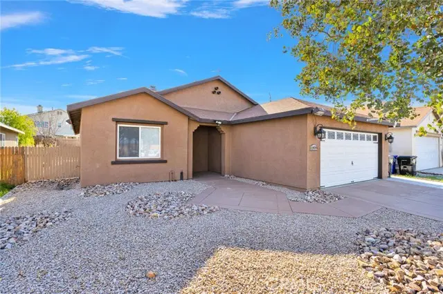 11979 Luna, Victorville, CA 92392 - #3