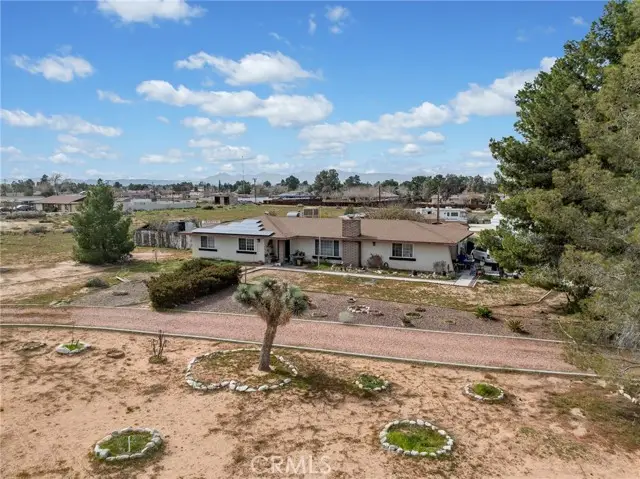 20865 Tonawanda Road, Apple Valley, CA 92307 - #2