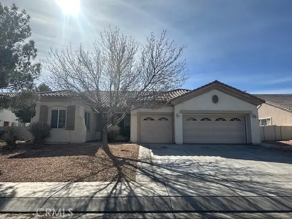 19721 Chicory Court, Apple Valley, CA 92308