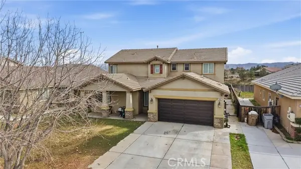 13855 Jackson Street, Oak Hills, CA 92344