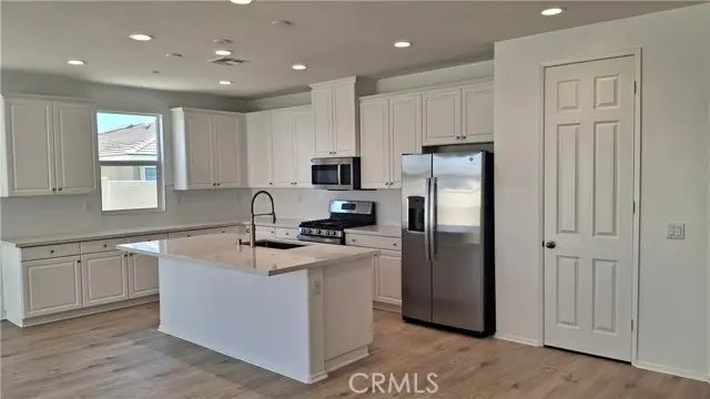 376 Berrybush Street, Hemet, CA 92543 - Image #2