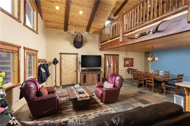 1389 Flintridge Avenue, Big Bear City, CA 92314 - Image #3