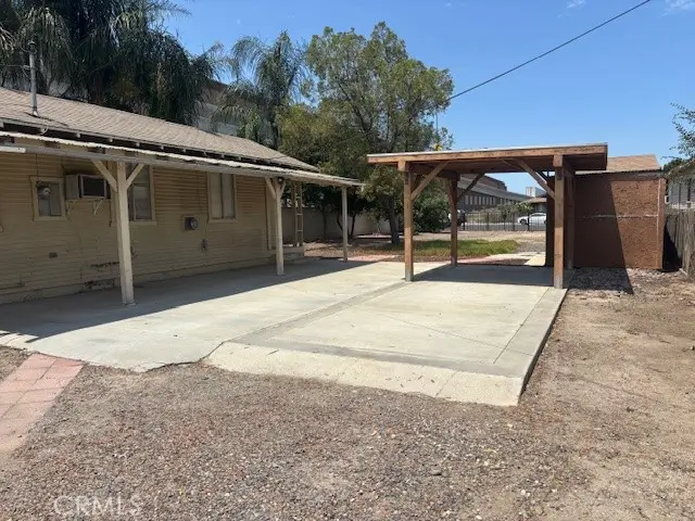 111 N Victoria Avenue, Corona, CA 92879 - Image #3