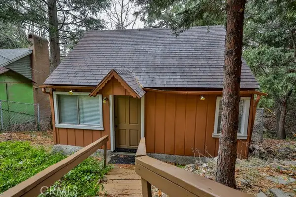 23679 Hillside Drive, Crestline, CA 92325