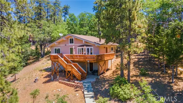 39576 Oak Glen Road, Fawnskin, CA 92333 - Image #1