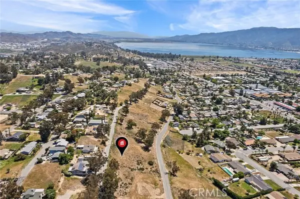 16427 Bailey Street, Lake Elsinore, CA 92530