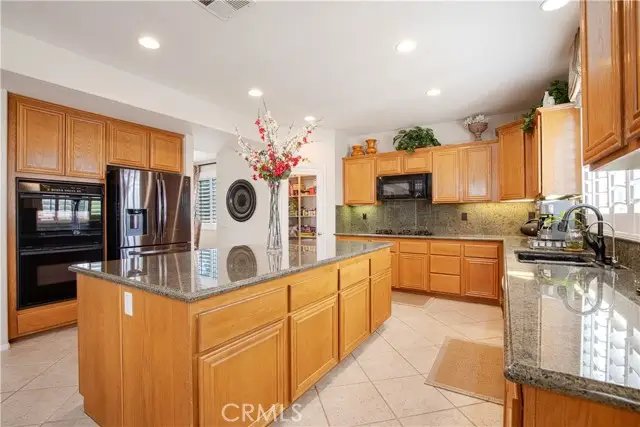 19055 Avenue C, Perris, CA 92570 - Image #3