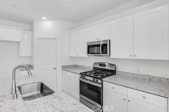 32807 Manhattan Avenue, Winchester, CA 92596 - Image #3