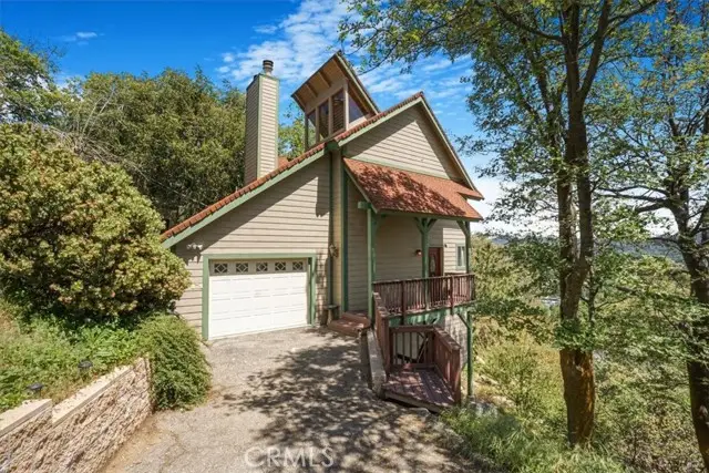 1033 Nadelhorn Drive, Lake Arrowhead, CA 92352 - Image #2