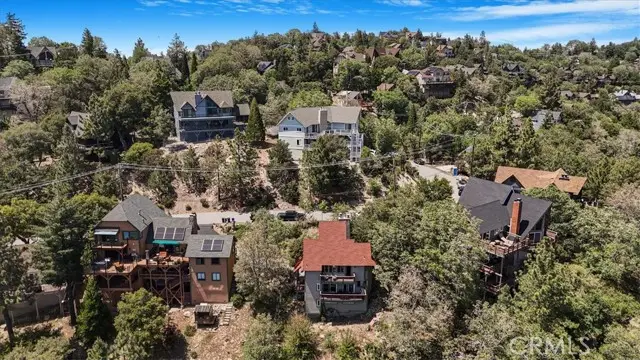 1033 Nadelhorn Drive, Lake Arrowhead, CA 92352 - Image #3