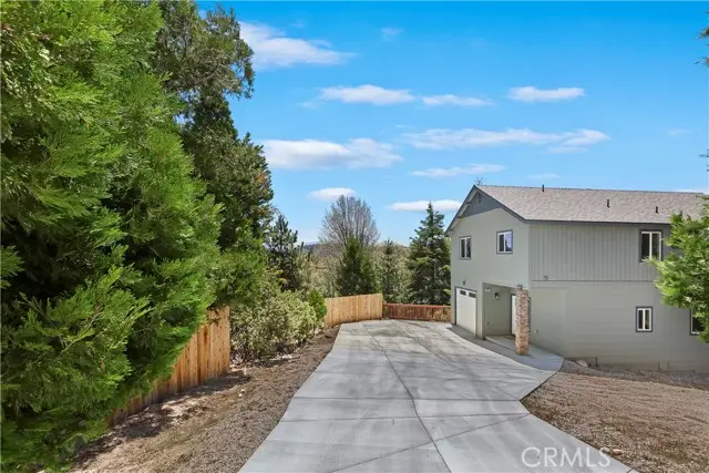 26182 Sky Ridge Drive, Twin Peaks, CA 92391 - Image #2