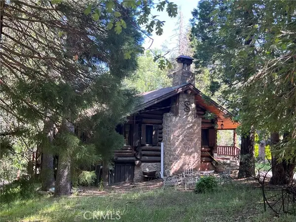 28879 Sycamore Drive, Lake Arrowhead, CA 92385