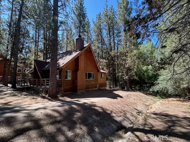 496 Catalina Road, Big Bear Lake, CA 92315 - Image #2