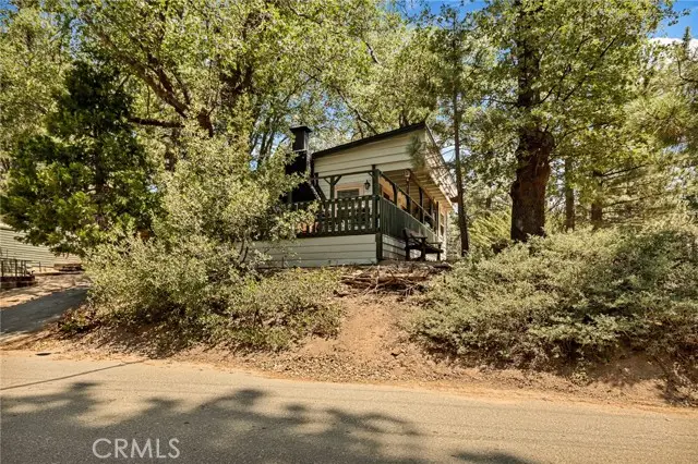 33400 Bluebird Drive, Green Valley Lake, CA 92341 - Image #1