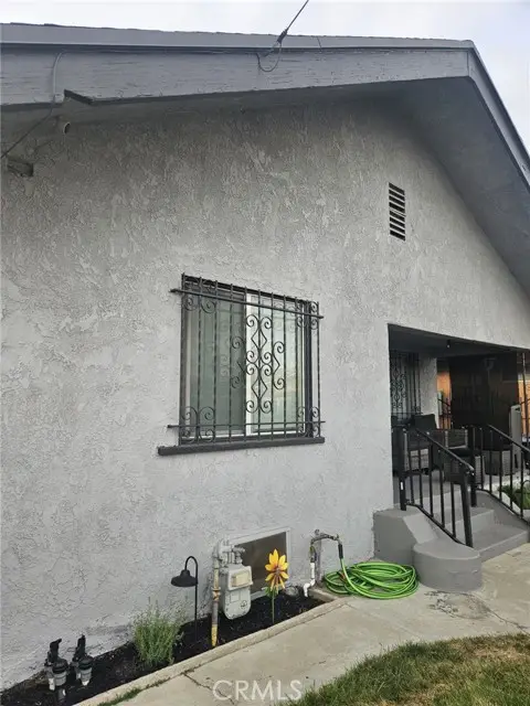 437 W 58th Street, Los Angeles, CA 90037 - Image #3