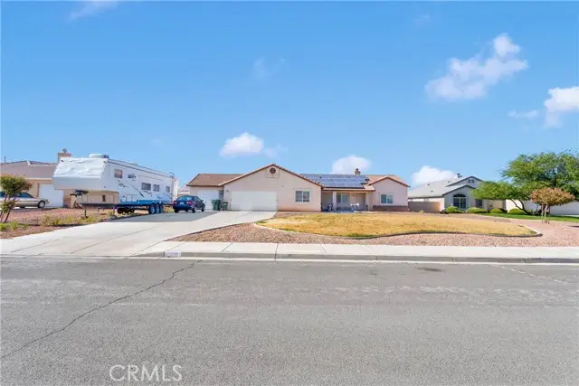 21156 Pinot Court, Apple Valley, CA 92308 - Image #2