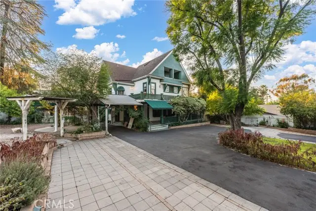 1228 S Center Street, Redlands, CA 92373 - Image #2