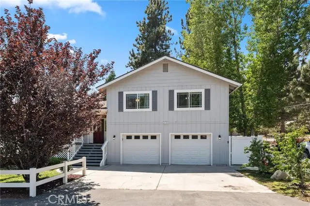 925 Apple Avenue, Wrightwood, CA 92397 - Image #2