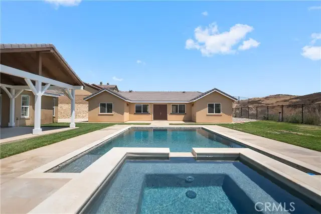 3086 Crystal Ridge Lane, Colton, CA 92324 - Image #3