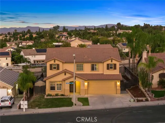 3547 Hawthorne Drive, Corona, CA 92881 - #2