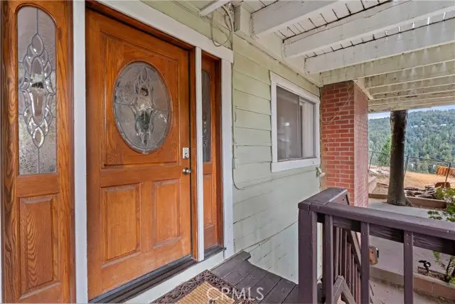 633 Arth Drive, Crestline, CA 92325 - Image #3