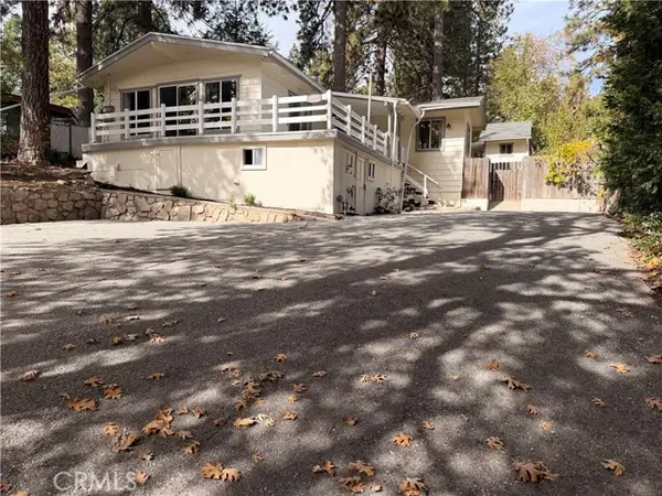 31014 Glen Oak Drive, Running Springs, CA 92382