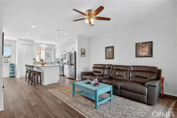 893 Tangelo Way #103, Corona, CA 92878