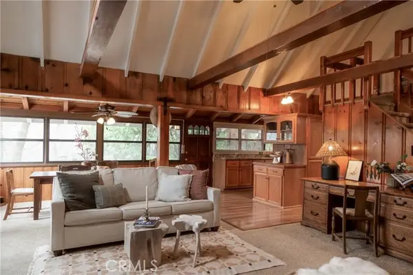 23696 Manzanita Drive, Crestline, CA 92325