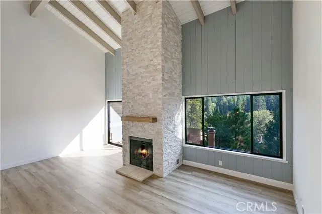 27657 Peninsula Drive #131, Lake Arrowhead, CA 92352 - Image #2