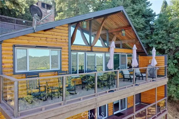 816 Chamois Drive, Crestline, CA 92325