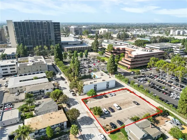 830 N Patron Street, Santa Ana, CA 92701 - Image #2