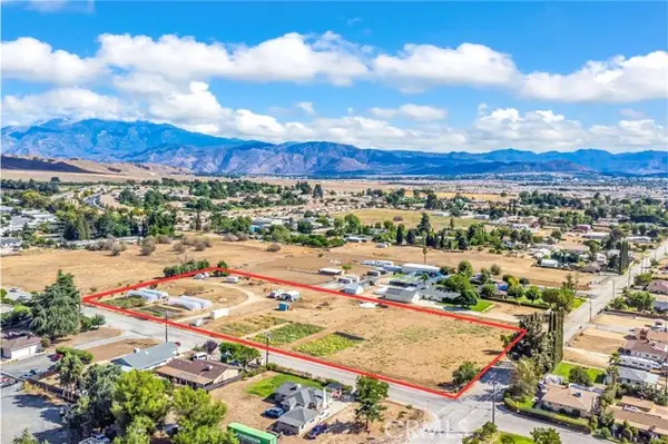 40587 High St, Cherry Valley, CA 92223