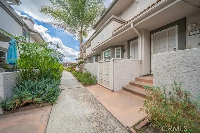 13919 Arthur Avenue #22, Paramount, CA 90723 - Image #2