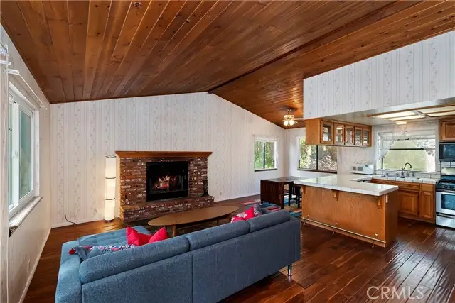 23919 Inspiration, Crestline, CA 92325 - Image #3