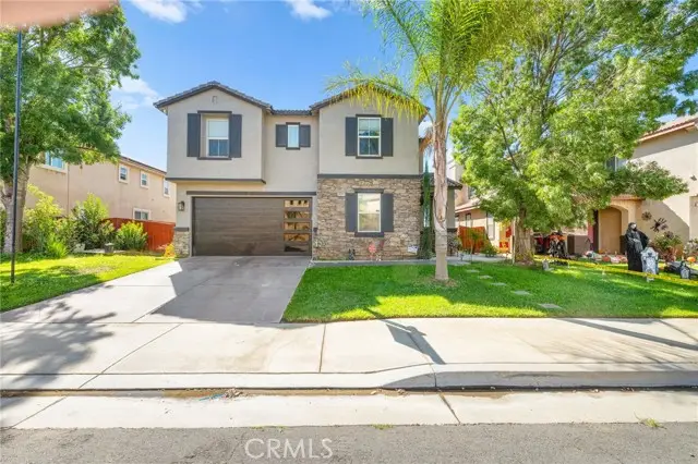 38327 Rancho Vista Dr, Beaumont, CA 92223 - Image #2