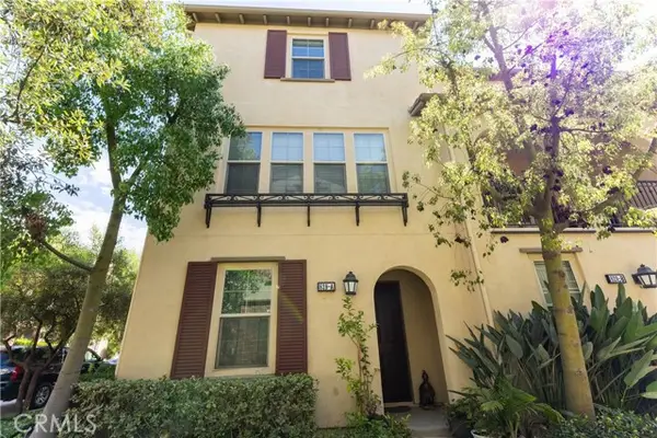 829 E Cassia Lane #A, Azusa, CA 91702