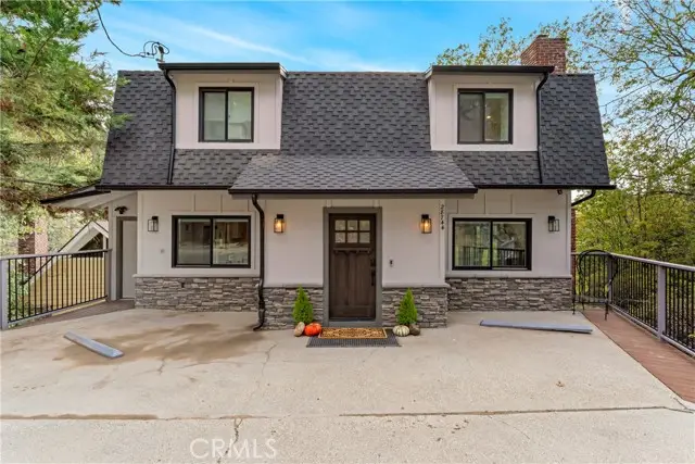 28744 Palisades Drive, Lake Arrowhead, CA 92352 - Image #2