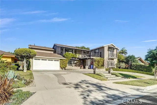 4121 Country Club Drive, Lakewood, CA 90712 - Image #2