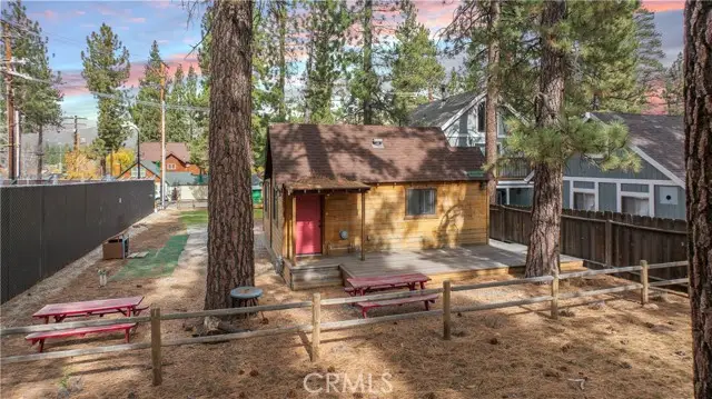 41339 Lahontan Drive, Big Bear Lake, CA 92315 - Image #2