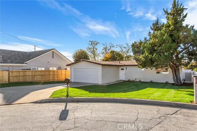 13376 Robin Court, Yucaipa, CA 92399 - Image #2