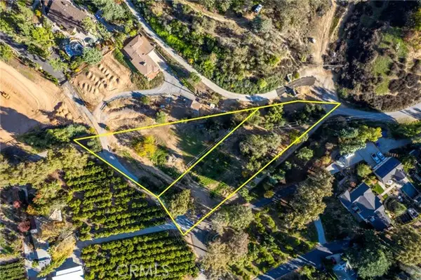 218 Valencia Drive, Redlands, CA 92374