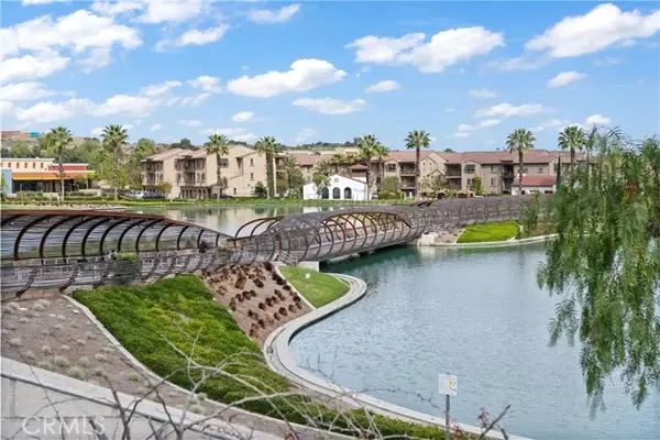 4044 Shada Ln, Corona, CA 92883