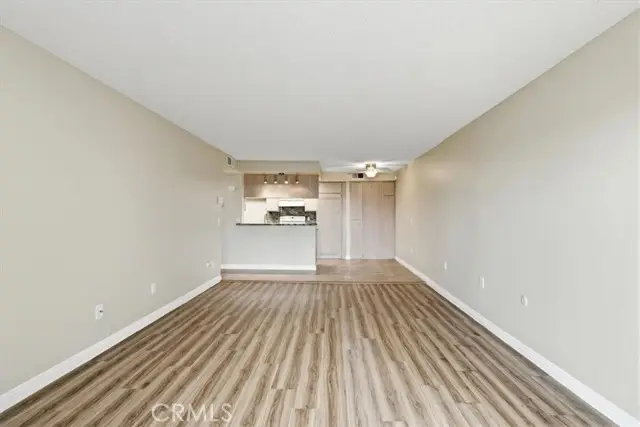 1517 E Garfield #32, Glendale, CA 91205 - Image #3