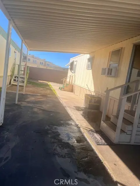 16473 Green Tree Boulevard, Victorville, CA 92395 - Image #2