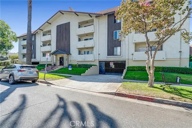 1422 Rock Glen Avenue #214, Glendale, CA 91205 - Image #2