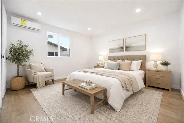 1106 W 74th Street, Los Angeles, CA 90044 - #3