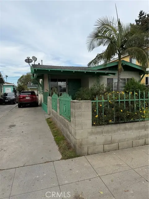 1445 W 58th, Los Angeles, CA 90062