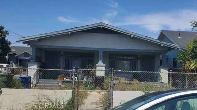 859 W 54th Street, Los Angeles, CA 90037 - Image #1